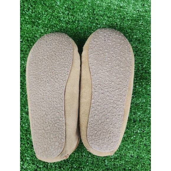 Minnetonka Kid's Light Brown Upper Leather Slipper Shoes Slip On Comfy Size 2 - Picture 5 of 6